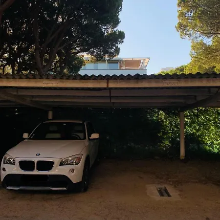 Szálloda Nm By Escampa