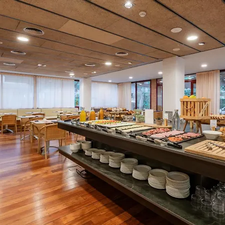 Nm套房酒店