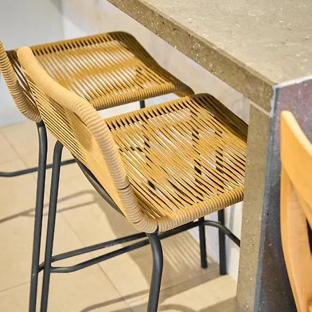 Nm By Escampa Szálloda 4*