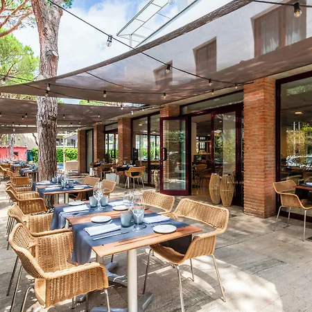 Nm By Escampa מלון