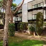 Nm By Escampa 4*