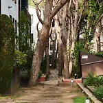 Nm By Escampa Otel 4*