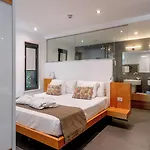 Otel Nm By Escampa 4*