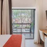 Otel Nm By Escampa