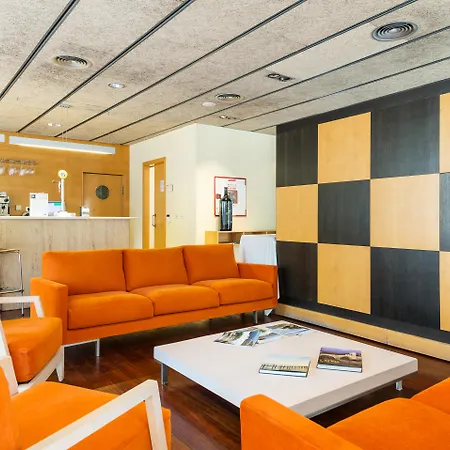 Nm By Escampa Otel 4*