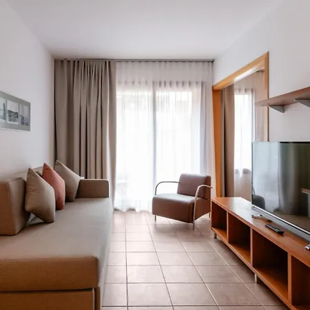 Hotel Nm By Escampa 4*