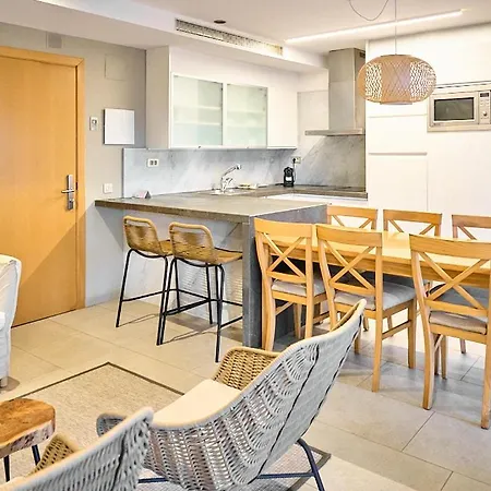 Nm By Escampa فندق