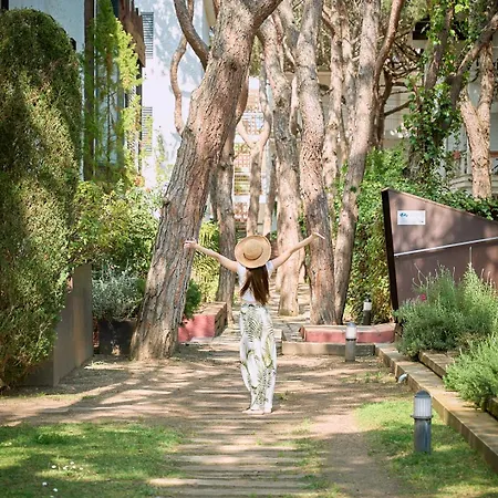 Nm By Escampa بلاتجا ذارو