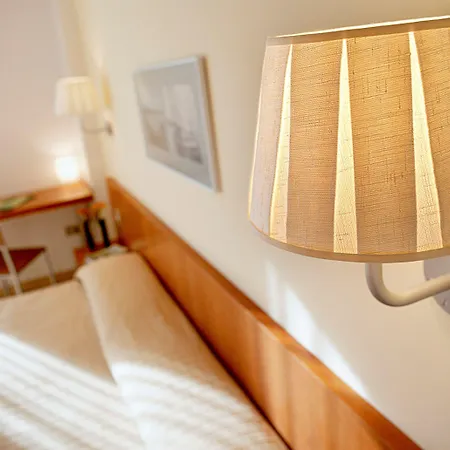 فندق Nm By Escampa 4*