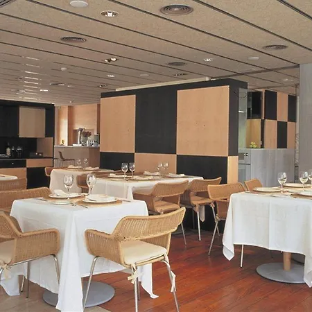 Hotel Nm By Escampa 4*