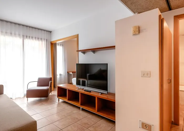 Szálloda Nm By Escampa 4*