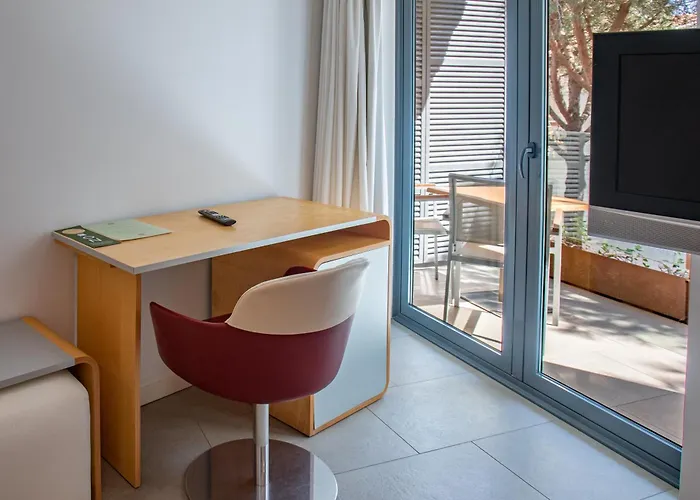 Nm By Escampa Ξενοδοχείο