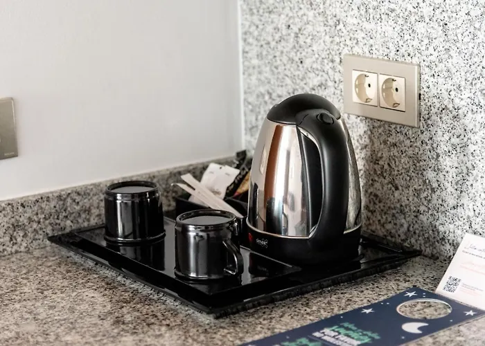 Готель Nm By Escampa 4*