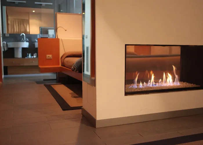 Nm By Escampa Готель